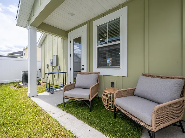 Eleanor at Potranco — Photo 19