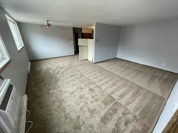 920 3rd Ave S, Fargo, ND