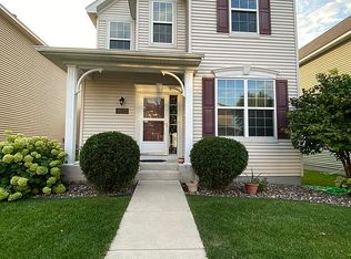 10173 Indigo Dr, Eden Prairie, MN 55347