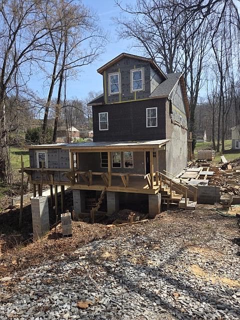 1st image of 1213 Craigmont Dr