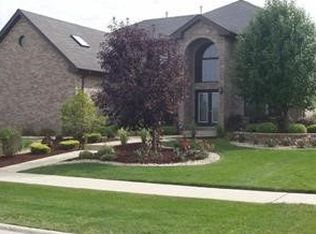 620 Homeland Rd, Matteson, IL 60443