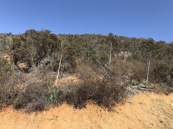 4th image of Camino De Las Lomas
