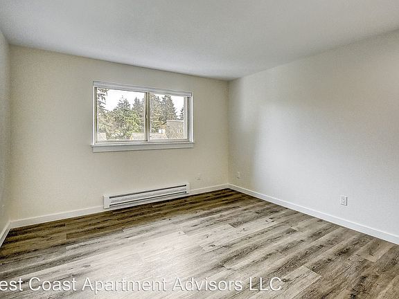 4th image of 14332 Lenora Pl N #8789467
