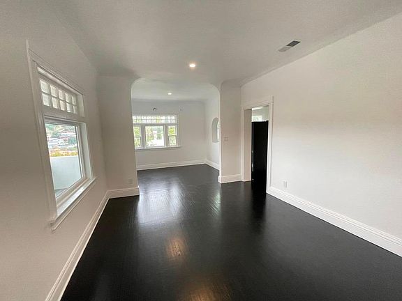 4th image of 2117 Branden St #1-4