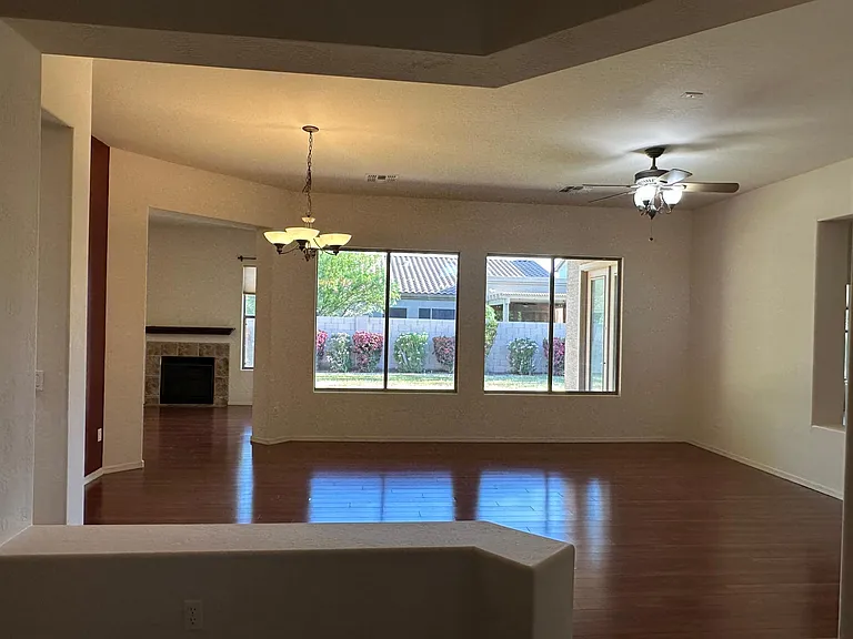 1884 E Locust Pl — Photo 23
