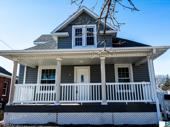 810 S 9th St, Norfolk, NE 68701