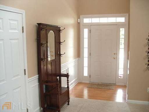 4th image of 40 Aberdeen Ct