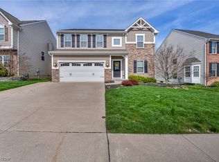 5020 Lake Forest Dr, Peninsula, OH 44264
