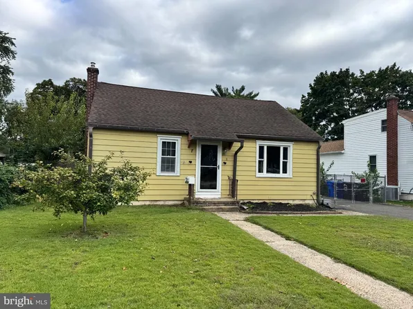 8 Pancoast Blvd, Delran, NJ 08075