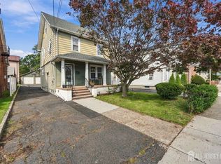 65 Harrison St, Belleville, NJ 07109