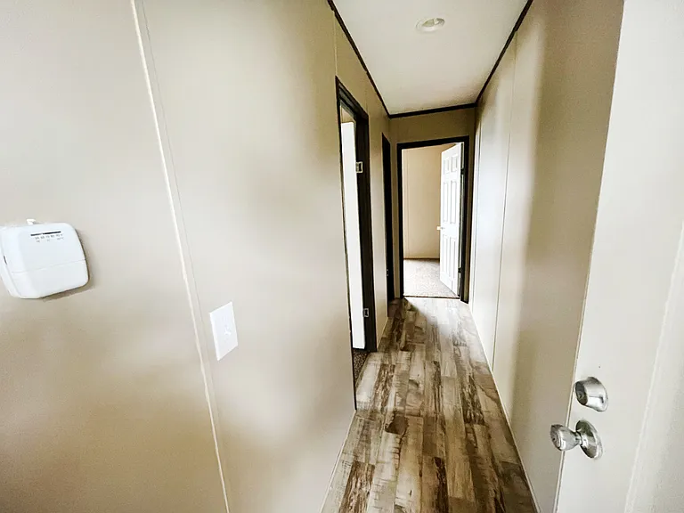 Hermosa Estates — Photo 14