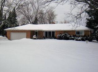 S98W12772 Loomis Rd, Muskego, WI 53150