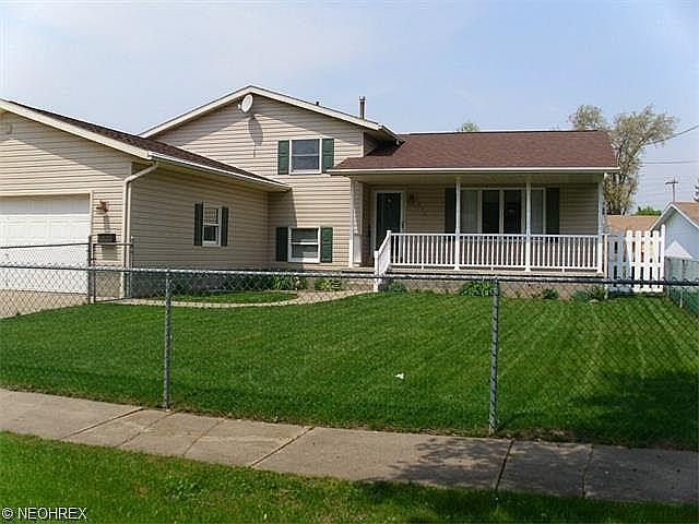 1st image of 1077 Sutherland Ave