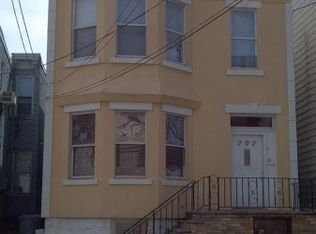 207 Beacon Ave, Jersey City, NJ 07306