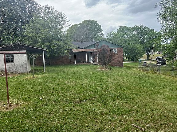5th image of 3212 E 12th Ave