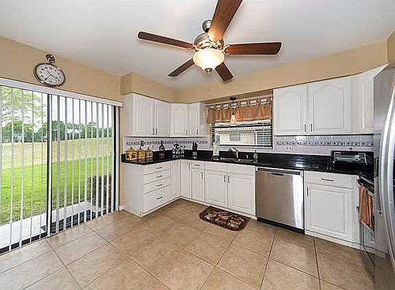 5th image of 3544 SW Quail Meadow Trl APT B