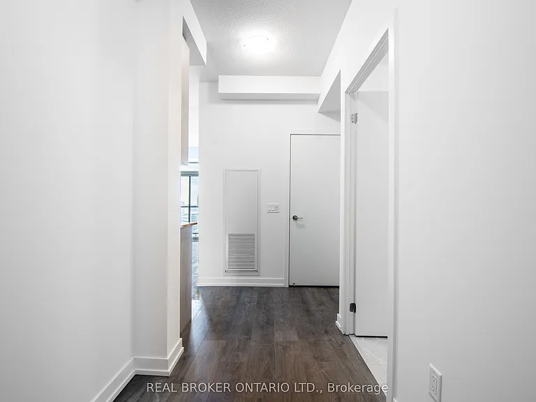 55 Duke St W #1101 — Photo 19