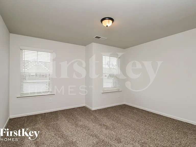 75 Tulip Dr — Photo 13