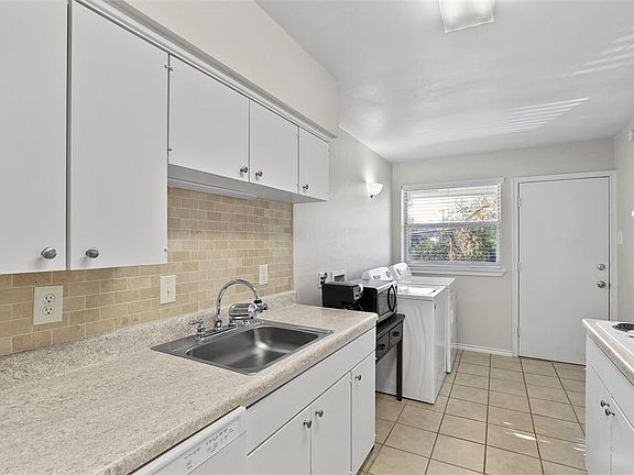 2nd image of 11104 Valleydale Dr #D