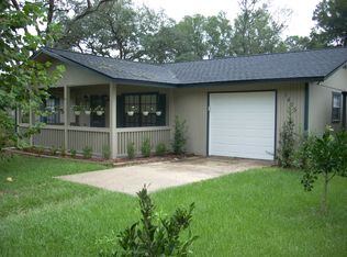 1405 Braaschville Rd, Saint Johns, FL 32259
