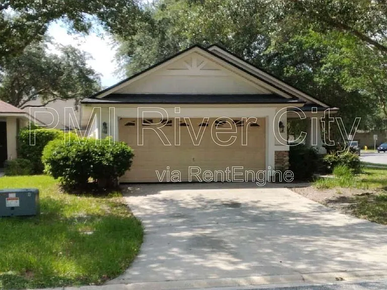 3800 Pebble Brooke Cir — Photo 12
