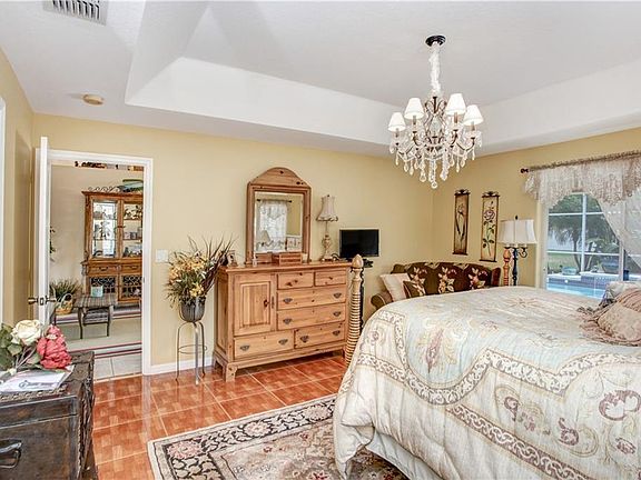 4th image of 3325 Gator Bay Creek Blvd