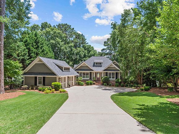 3rd image of 1370 Winged Foot Dr