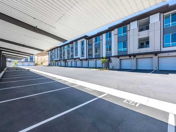 The Overlook Santa Clarita