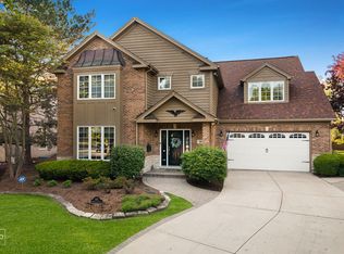 501 Wedgewood Ct, Hinsdale, IL 60521