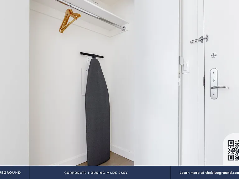 561 10th Ave #21D — Photo 15