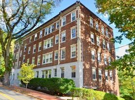 86 Buckingham St, Cambridge, MA