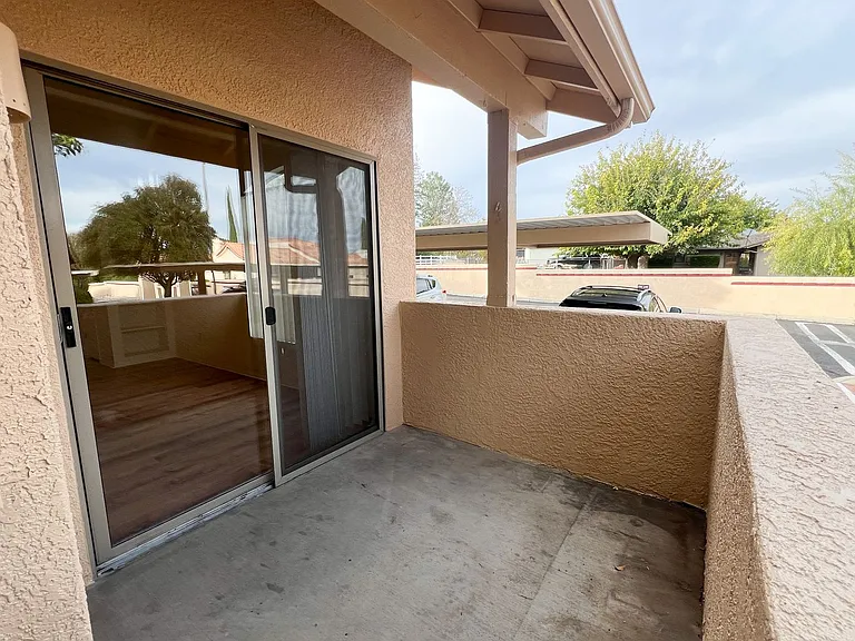 563 Sawmill Cv #C — Photo 11