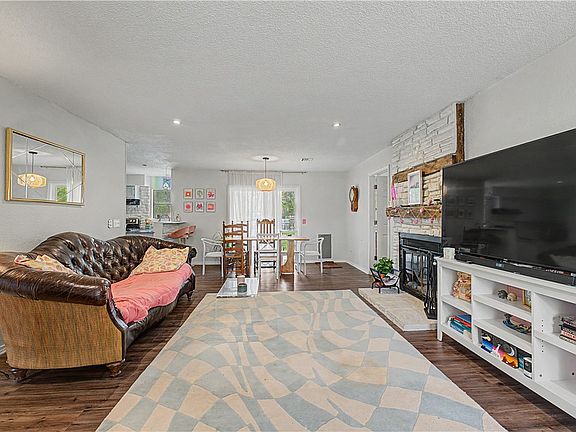 5th image of 3 Bressay Cir