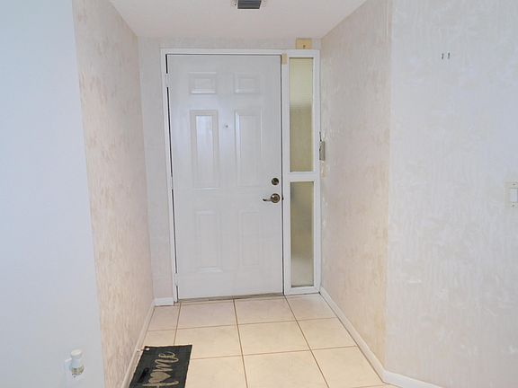 5th image of 5217 Brisata Cir APT B
