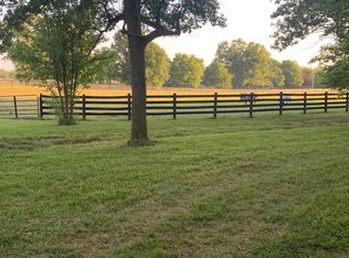 3401 Houston Antioch Rd, Paris, KY 40361