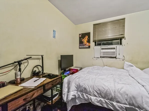 150-02 78th Road image 18 of 23