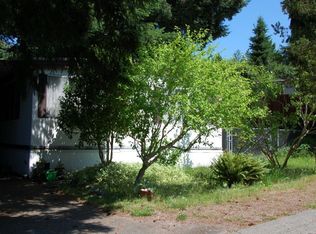 12712 NE Hollyhills Dr, Bothell, WA 98011