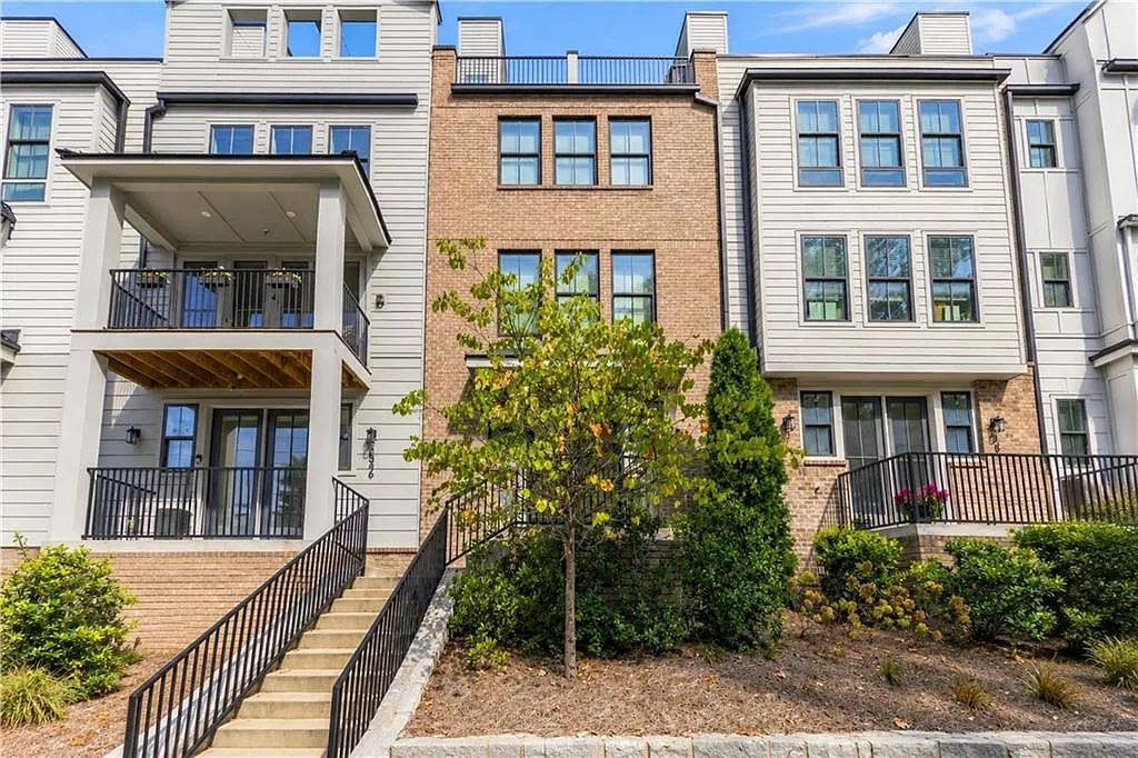 3 bed, 3.5 bath, 1624 sqft, $4,250 — Photo 3