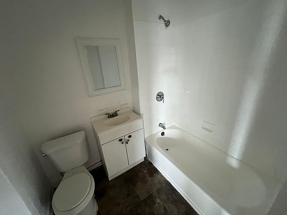 5th image of 226 Eastern Pkwy #2R