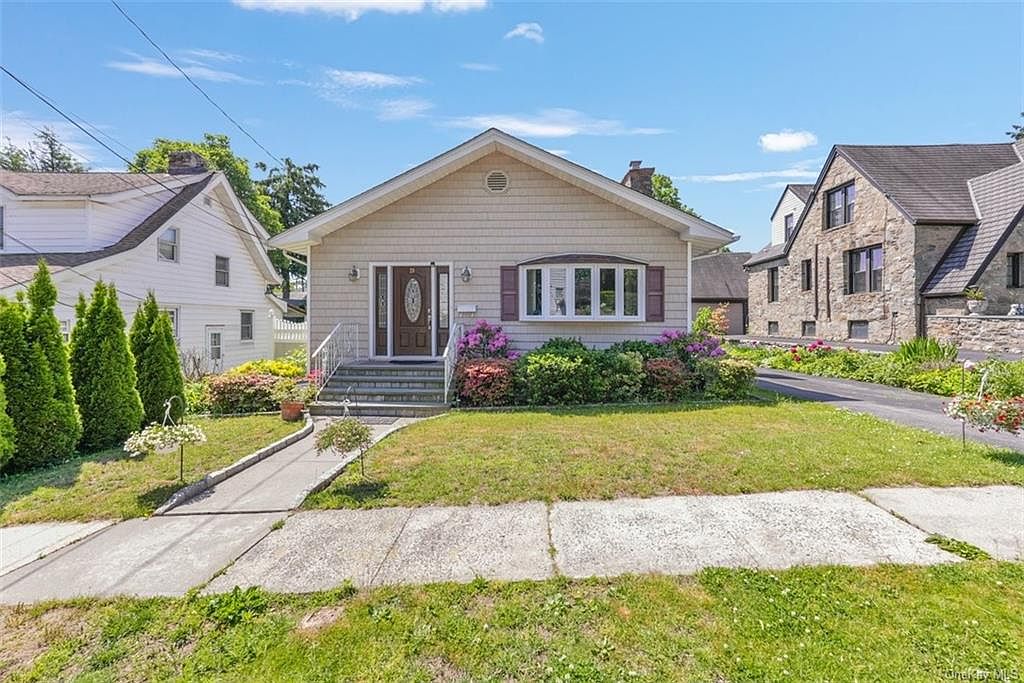 20 Shelley Avenue, Yonkers, NY 10701 Zillow
