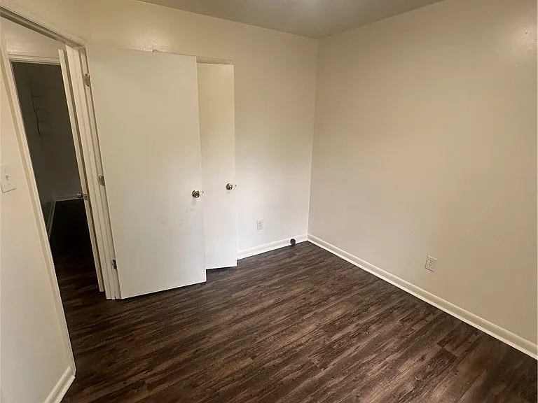6848 Winchester St — Photo 17