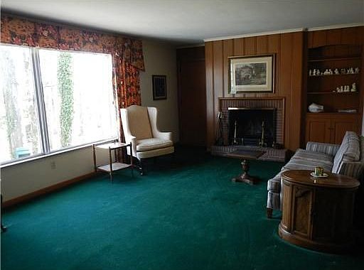3rd image of 3401 Woodland Dr