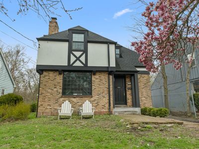 1270 Saint Johns Ave, Highland Park, IL, 60035