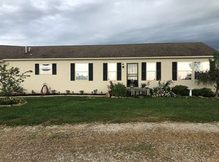 3702 S Pine Ridge Rd, Birdseye, IN 47513