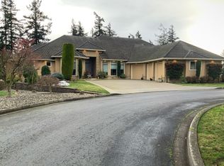 5 Center Ct, Longview, WA 98632