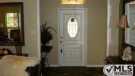 3rd image of 1157 Sunrise Dr