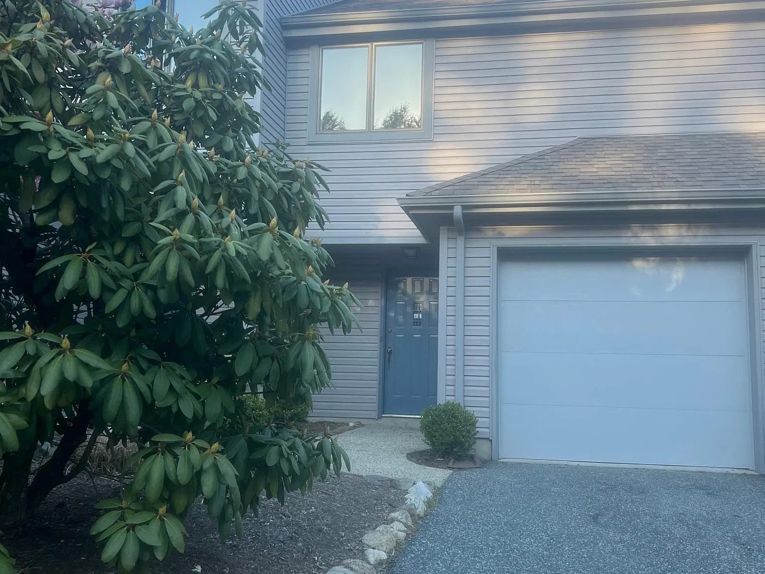 2 bed, 1.5 bath, 1626 sqft, $3,200 — Photo 4