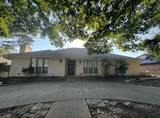 1327 Grand Teton Dr, Desoto, TX