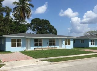 12215 Lakeshore Dr, Canal Point, FL 33438