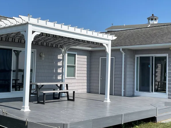 6B Harbor Dr #B, Westerly, RI 02891